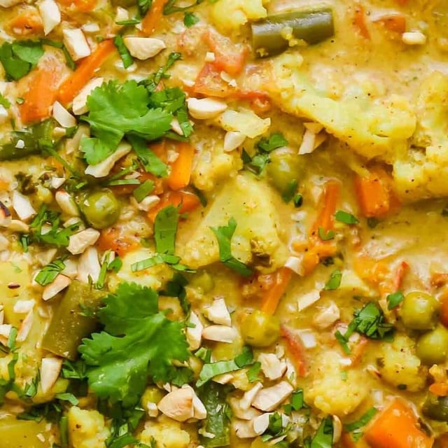 Navaratan Korma.